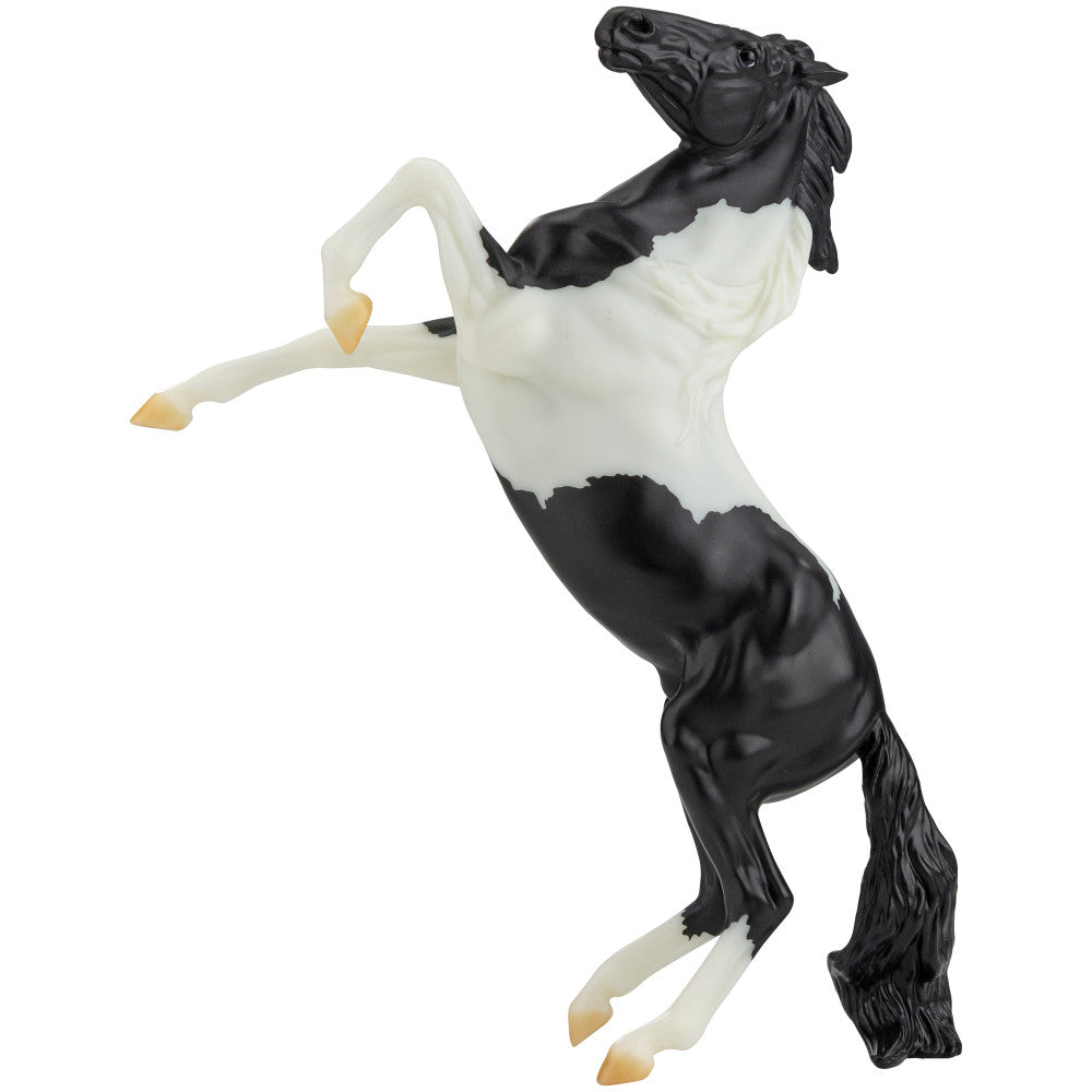 Breyer Freedom Series 1:12 Scale Black Pinto Mustang Model Horse