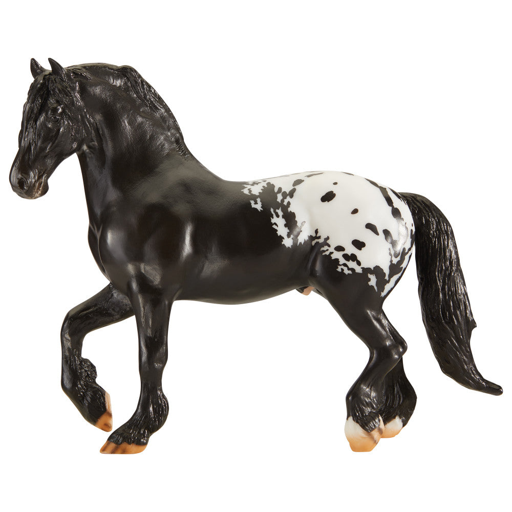 Breyer Traditional Series Harley 1:9 Scale Realistic Horse Model Toy