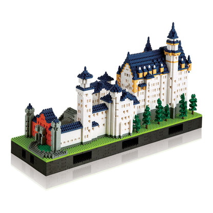 Nanoblock Deluxe Schloss Neuschwanstein Castle Building Set - 5800 Pieces