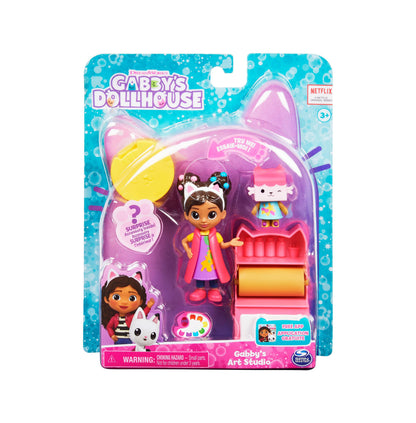 DreamWorks Gabby's Dollhouse Art Studio Playset with Interactive Figures