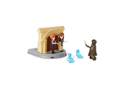 Wizarding World Harry Potter Room of Requirement Playset with Exclusive Figures