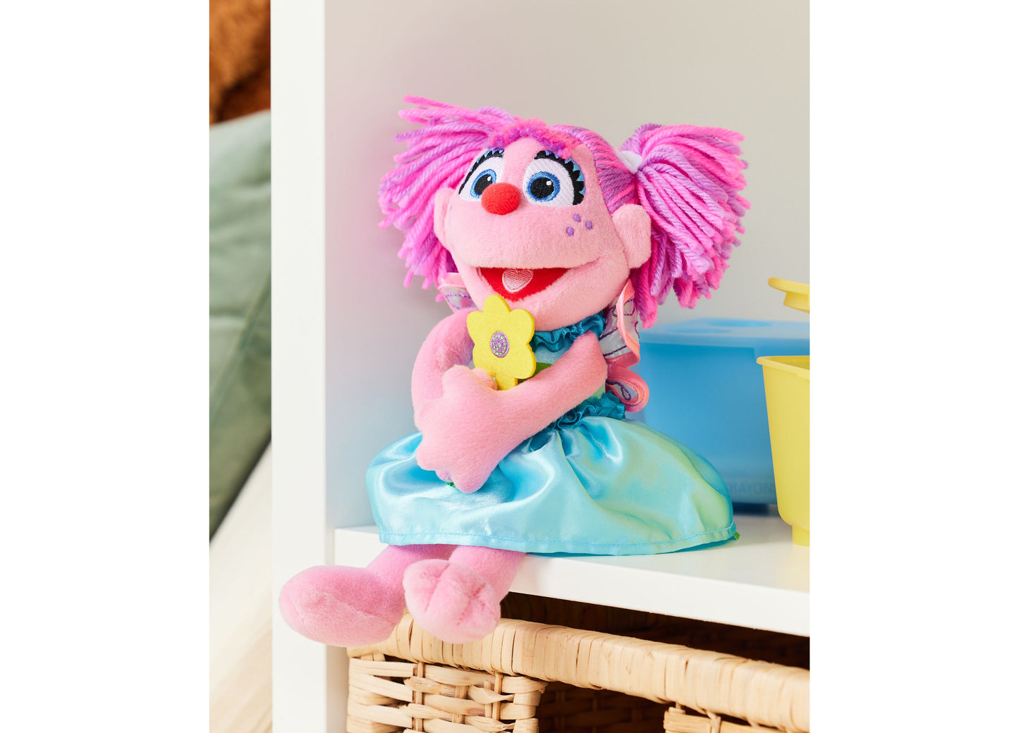 GUND Abby Cadabby 11 inch Plush with Iridescent Wings and Flower