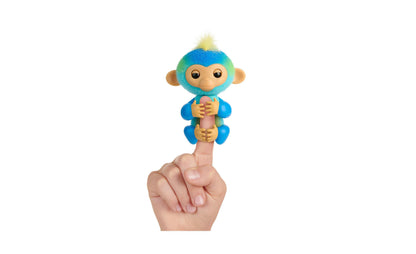 Fingerlings Interactive Baby Monkey Leo - 70+ Sounds & Reactions