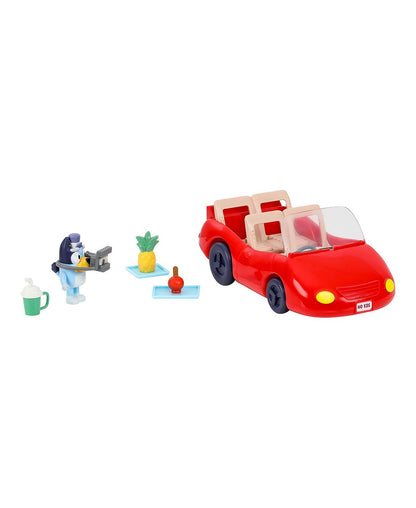 Bluey's Escape Convertible Playset with Exclusive Butler Bluey Figure