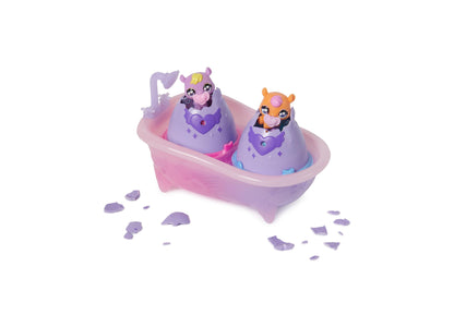 Hatchimals Alive - Make a Splash Playset with Color-Change Mini Figures