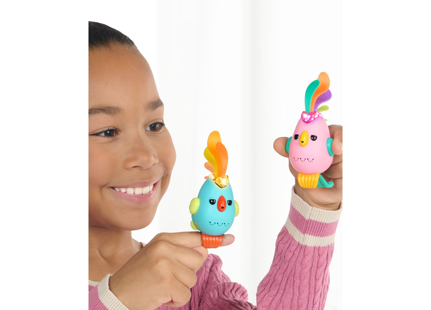 Fingerlings Sweet Tweets Interactive Bird Debbie - Pink