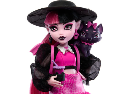 Monster High Draculaura Fashion Doll with Pet Count Fabulous and Accessories