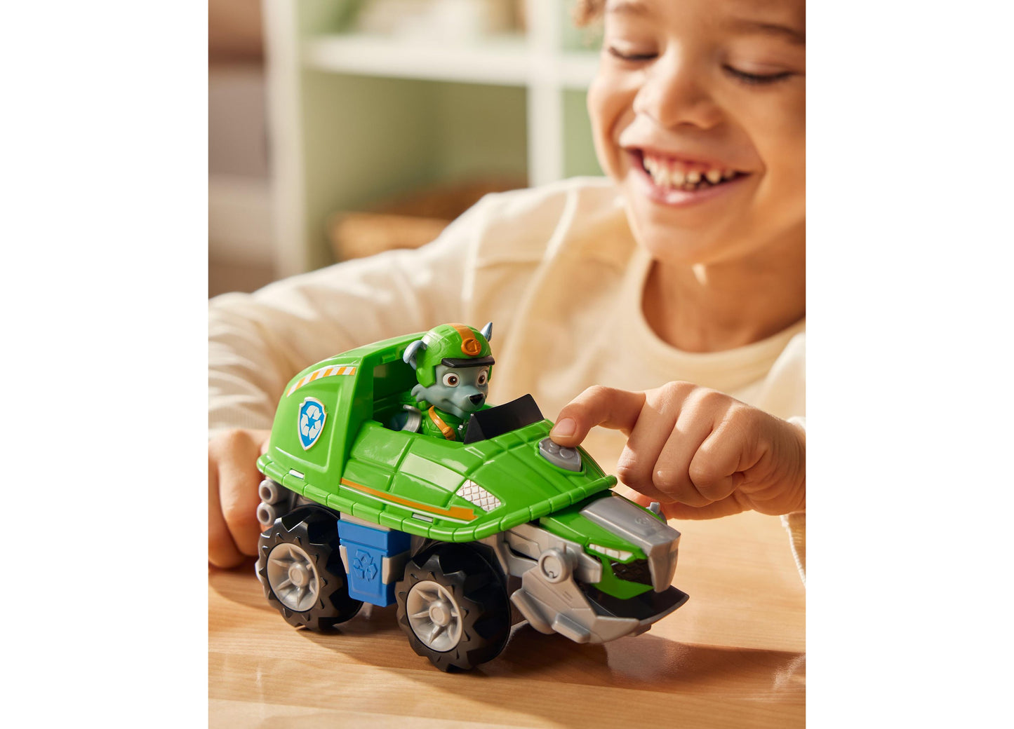 Paw Patrol Jungle Pups, Rocky Snapping Turtle Vehicle, Toy Truck with Collectible Action Figure