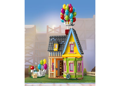 LEGO Disney Pixar 'Up' Adventure House 43217 - 598 Piece Building Set