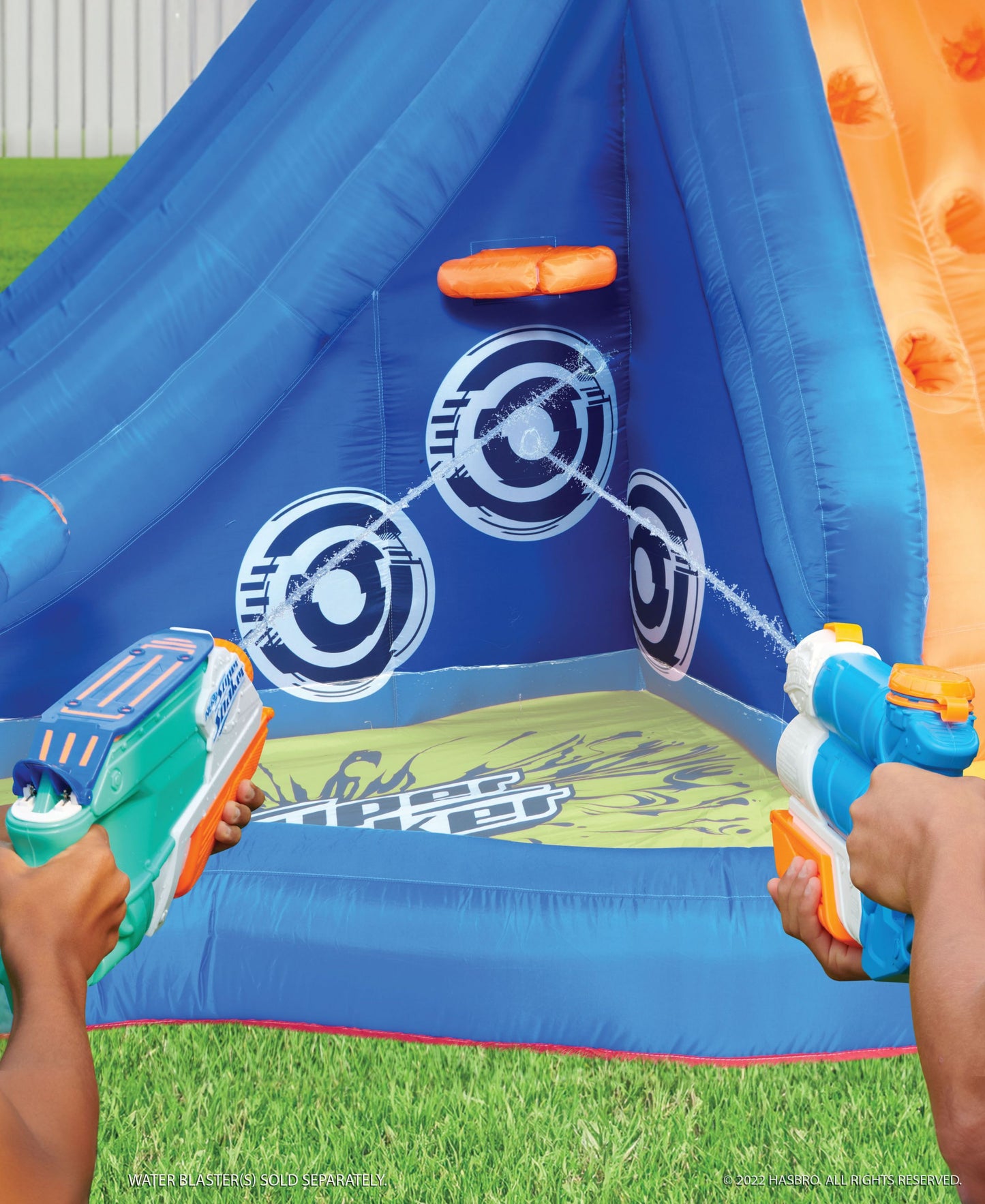 NERF Super Soaker Mega Soaker Island - Inflatable Water Playset