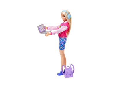 Barbie I Love School Toy Set with 7 Accessories, Blonde Fashion Doll Wears Removable Look