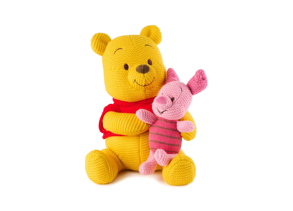 Gund Winnie the Pooh 10 inch Knit Plush Pooh Holding Piglet