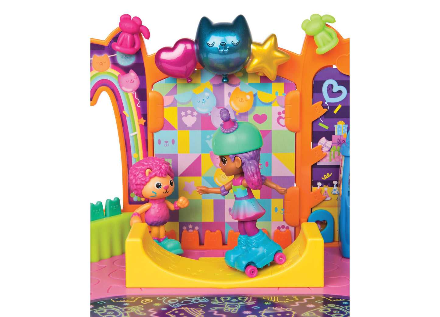 Gabby's Dollhouse Party Room Playset with Exclusive Toy Figures