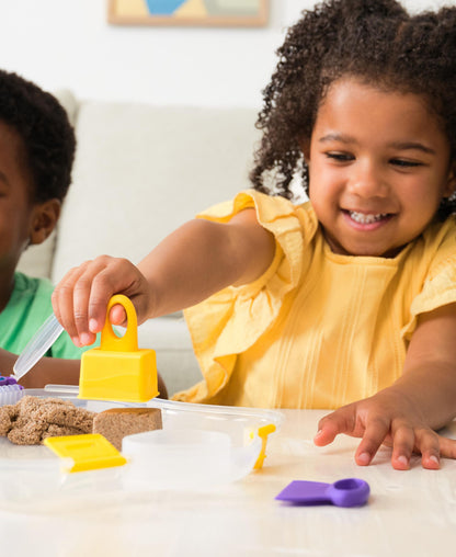 Kinetic Sand - Variety Case with Beach Sensory Toys - Colorful Play Series