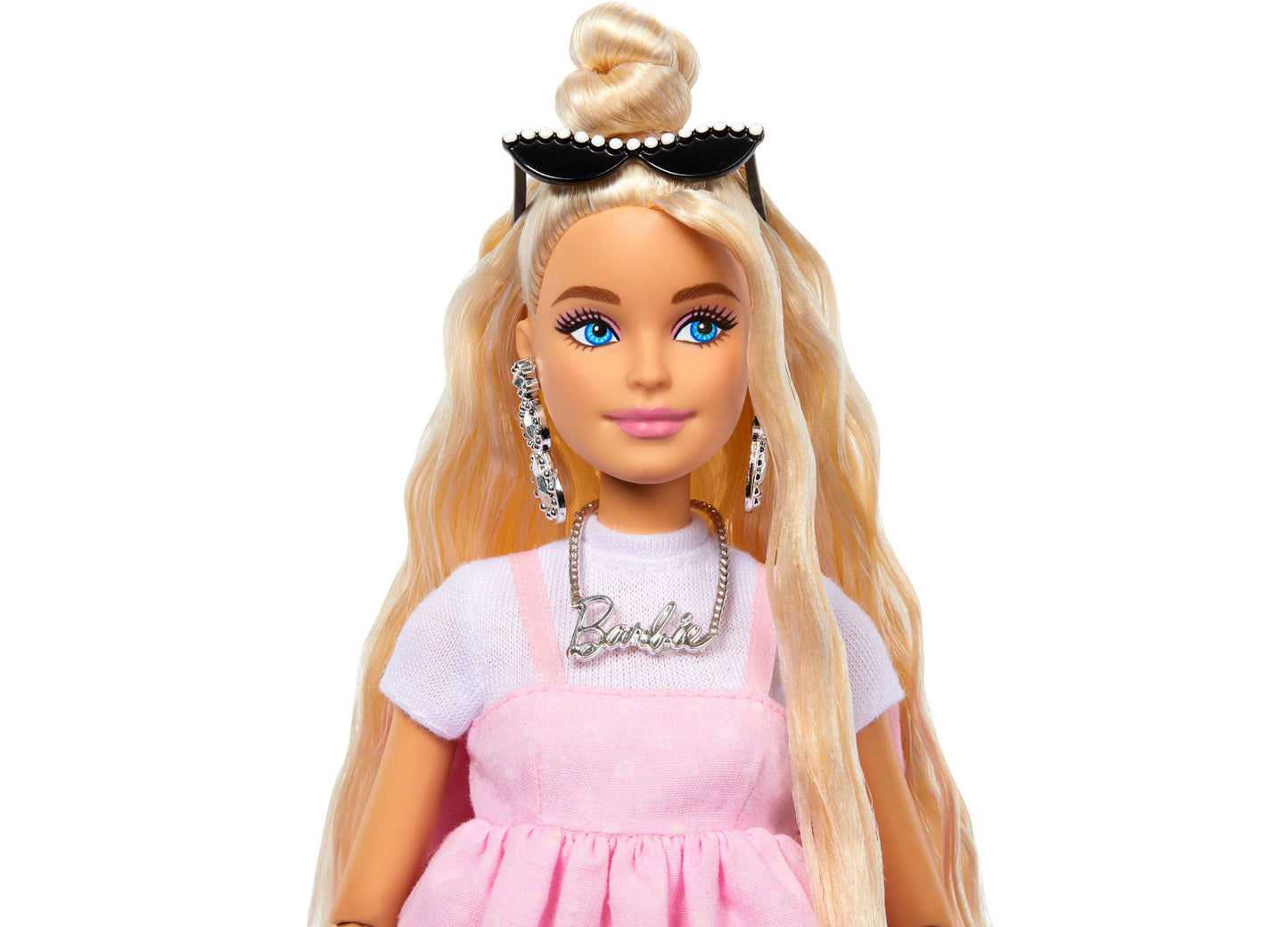 Barbie Deluxe Style Doll - Blond Hair with Top Knot