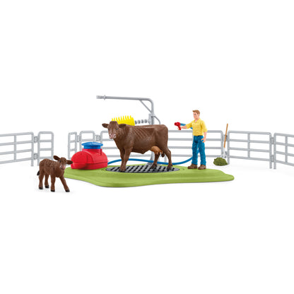 Schleich Farm World Happy Cow Wash Playset with Figurines