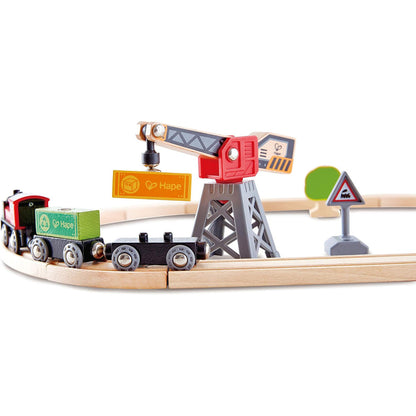 Hape: Cargo Delivery Loop - Battery Powered Engine, Oval Track Railway Set