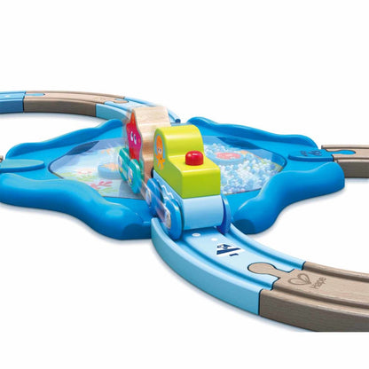 Hape: Undersea Figure 8 - Wooden Train Track Playset