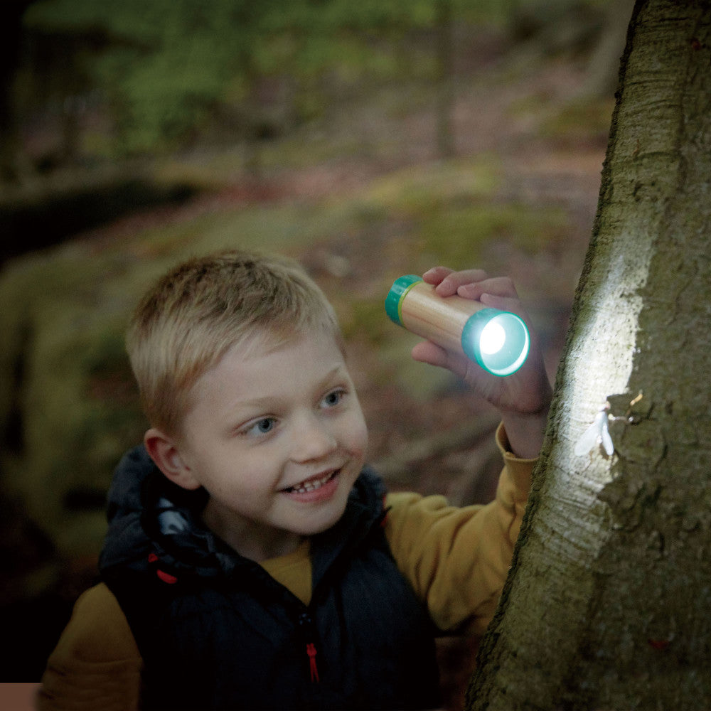 Hape: Nature Fun: Hand-Powered Flashlight, Kids Ages 4+