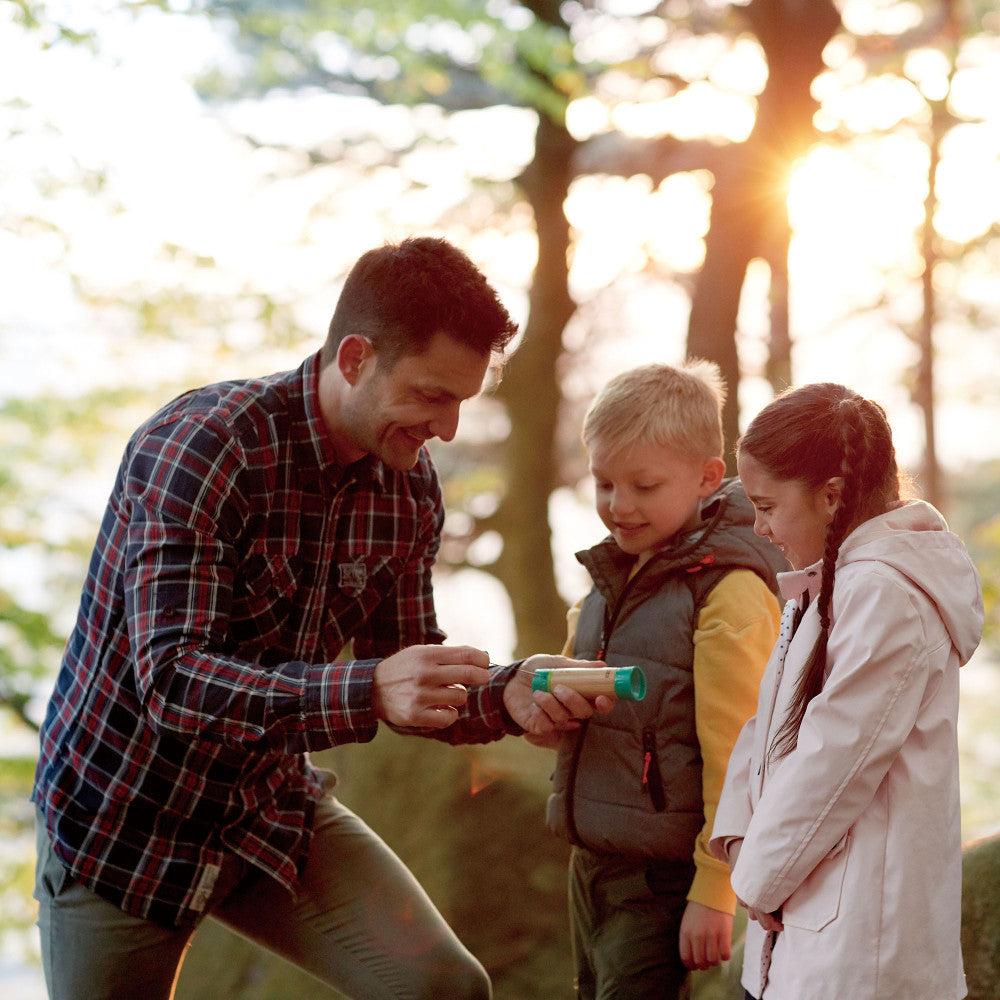 Hape: Nature Fun: Hand-Powered Flashlight, Kids Ages 4+