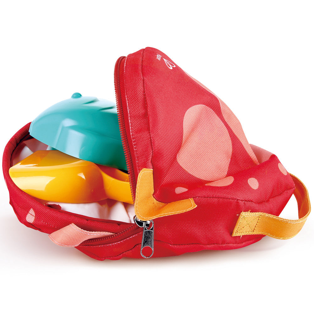 Hape: Fold & Go Beach Toy Set