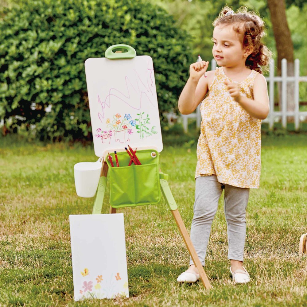 Hape: Portable Bamboo Easel - 14pc, Green & White