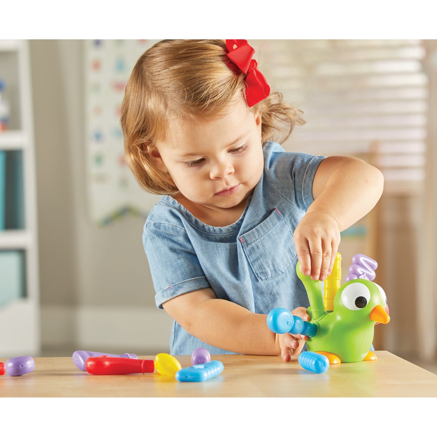 Learning Resources Fine Motor Peacock Pals - Textured Feathers for Tactile Learning