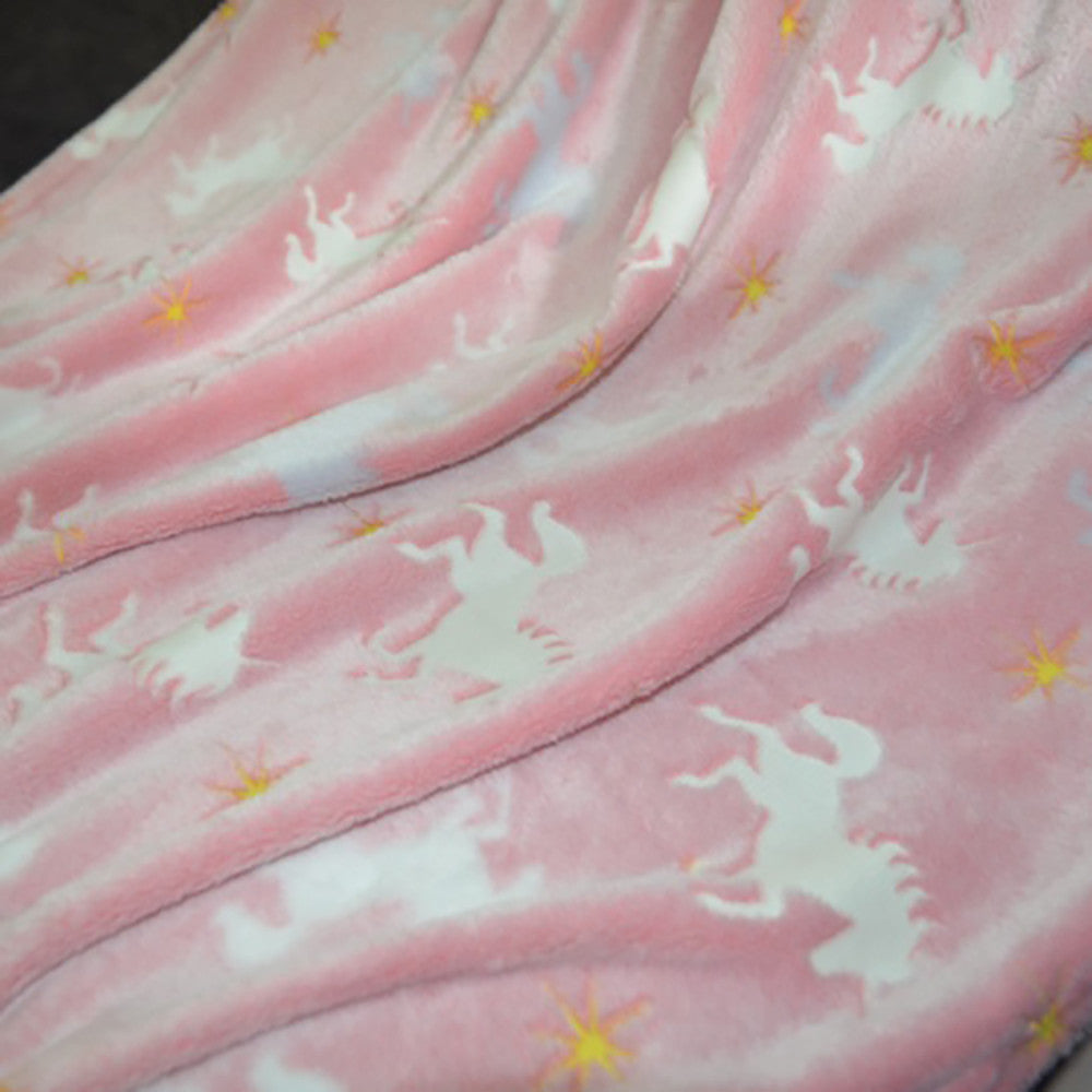 Buddy & Barney: Glow-In-The-Dark Unicorn Blanket