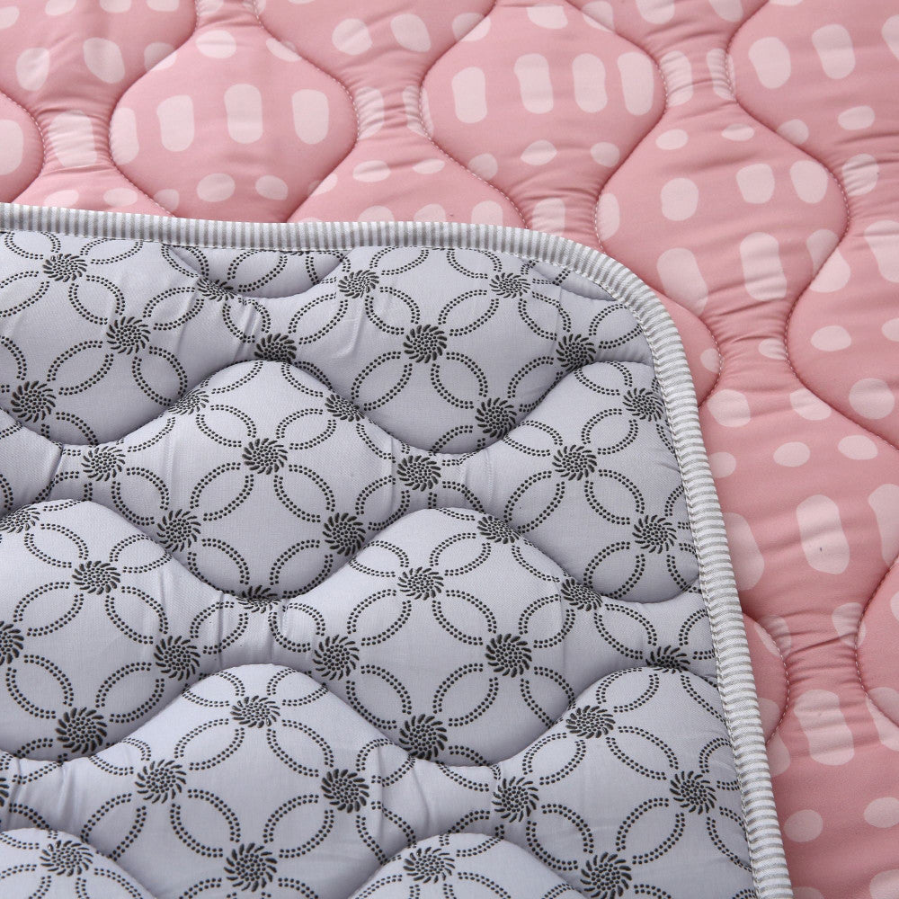 Hakuna Matte: Quilted Playmat: Pink & Dots - 50" Square, Soft Padded Floor Blanket