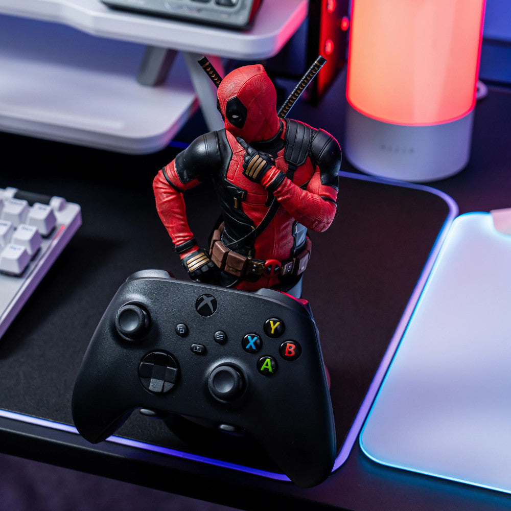 Exquisite Gaming: Marvel: Deadpool 3 - R.E.S.T Controller & Phone Holder