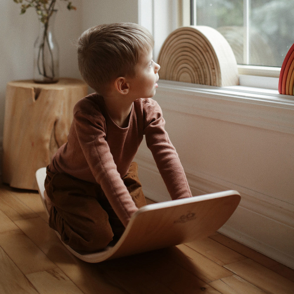 Kinderfeets: Kinderboard - LITE - All Ages Wooden Balance Board