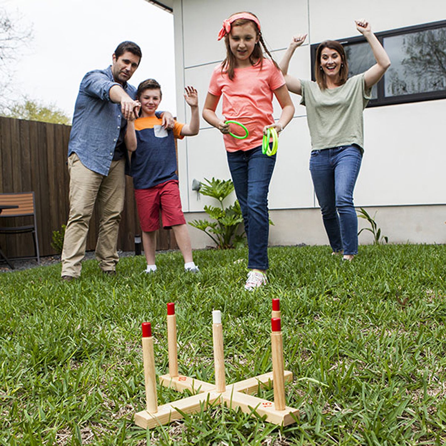 Champion Sports Classic Wooden Ring Toss Game Set