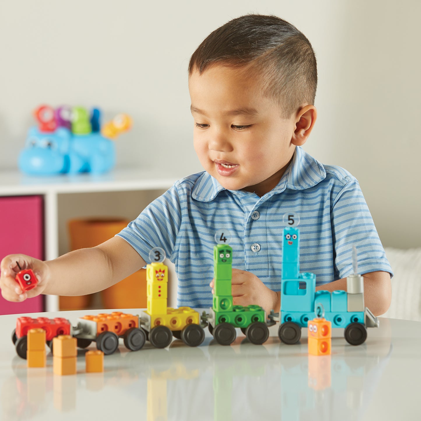 Hand2Mind Numberblocks MathLink Cubes Express Train Activity Set