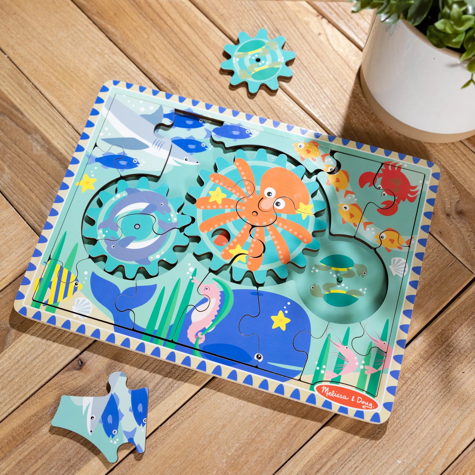 Melissa & Doug Underwater Adventure Wooden Gear Puzzle - Ocean Theme