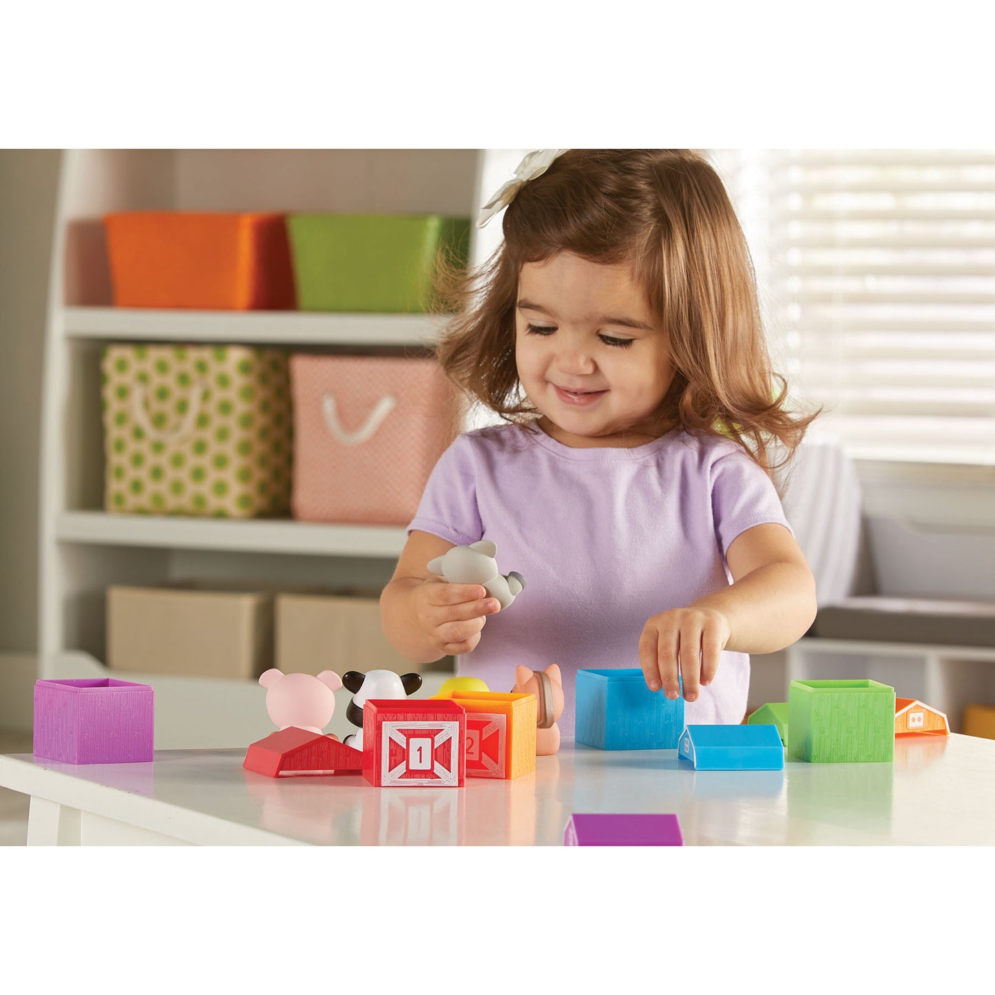 Learning Resources Peekaboo Learning Farm Colorful Animal Barn Playset