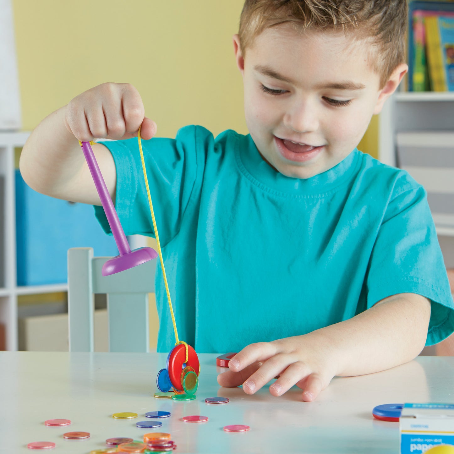 Learning Resources STEM Starters Magnet Movers - Magnetic Discovery Kit