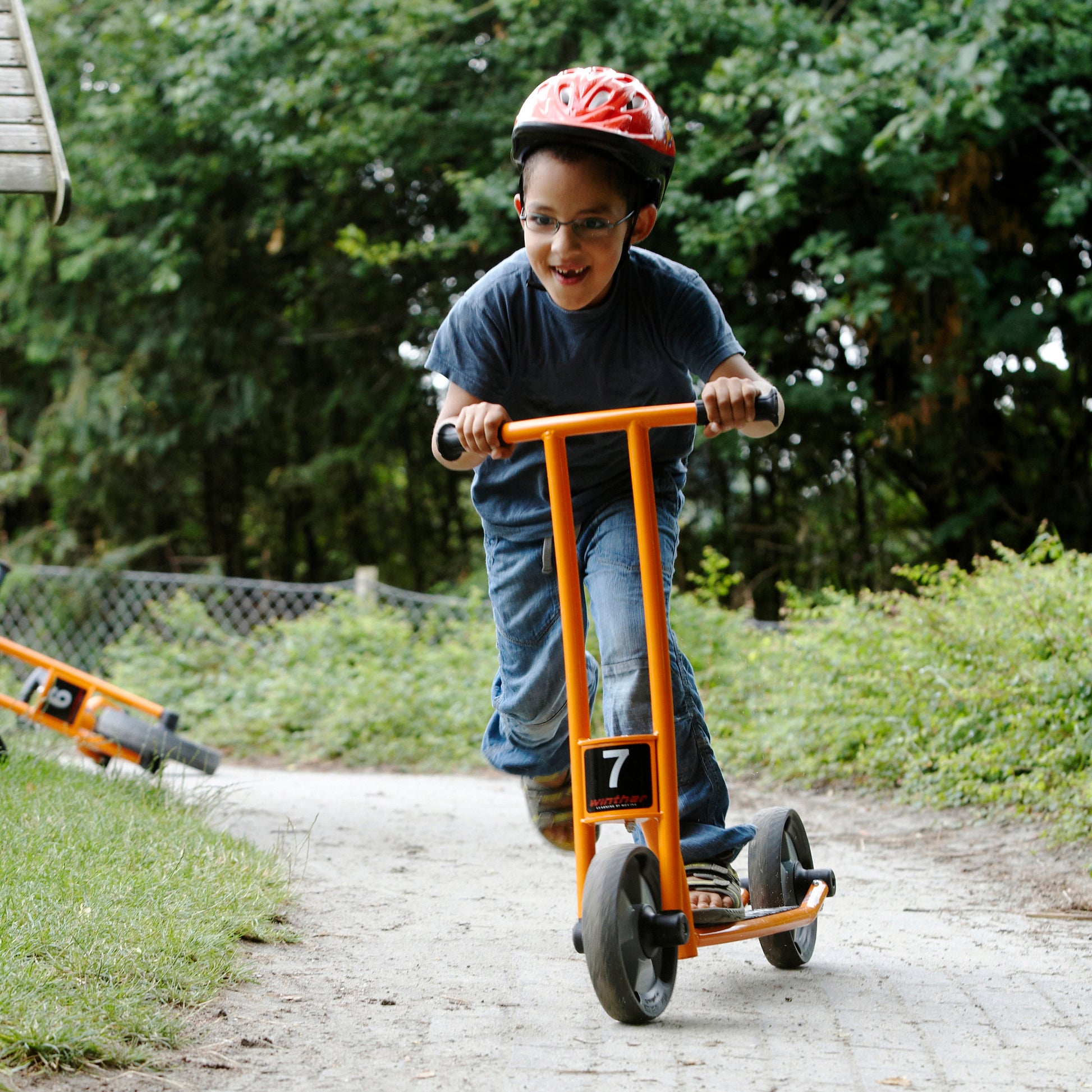 Winther Circleline Scooter: Masterful Coasting Adventure