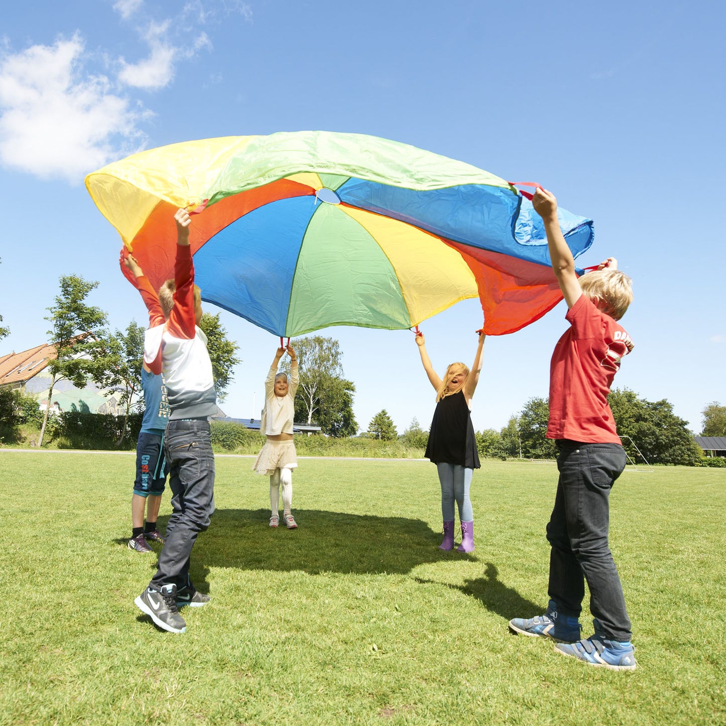 GONGE 20' Multi-Size Outdoor Play Parachute for Physical Education and Group Games